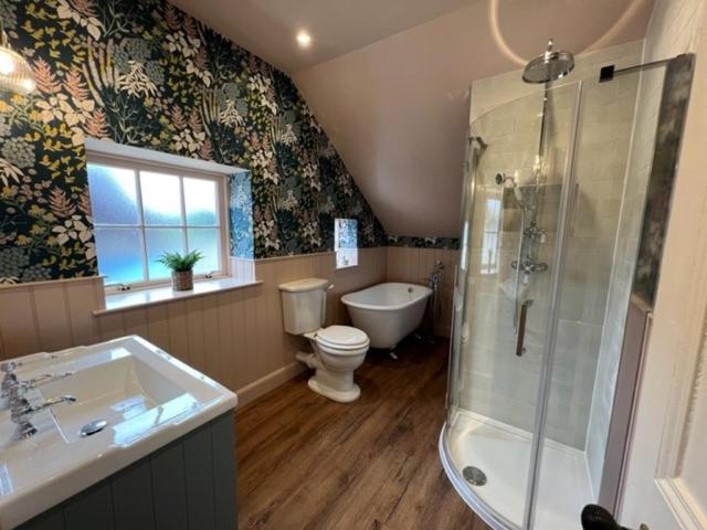 Quaint Self Contained Cottage Near Edinburgh. Loanhead Екстериор снимка